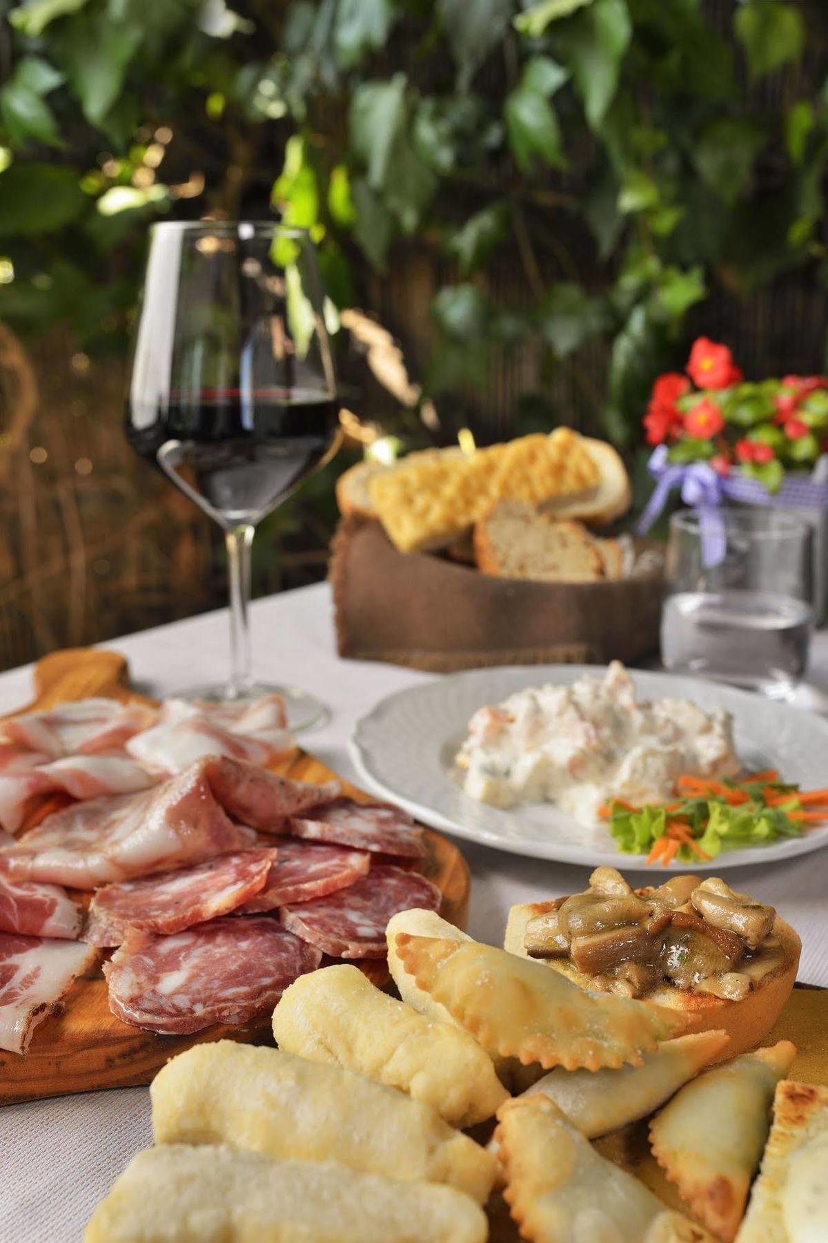 Antica Locanda Luigina Mattarana Eksteriør billede