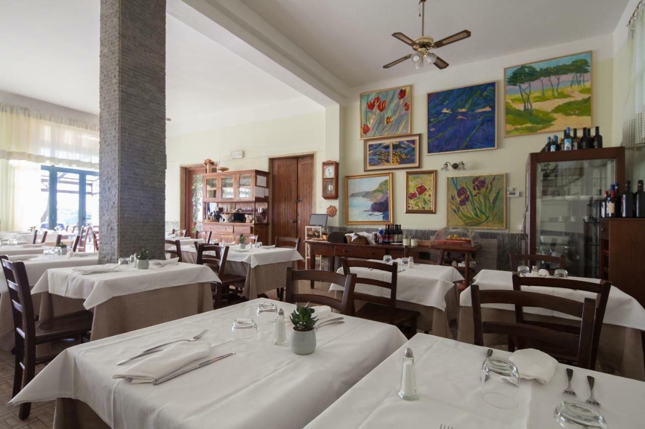 Antica Locanda Luigina Mattarana Eksteriør billede